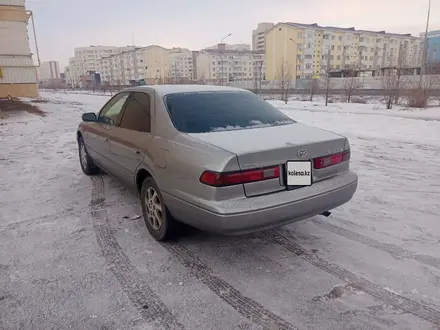 Toyota Camry 1999 года за 3 500 000 тг. в Талдыкорган – фото 4