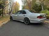 Mercedes-Benz E 55 AMG 1997 года за 5 200 000 тг. в Караганда – фото 4