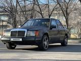 Mercedes-Benz E 230 1992 года за 1 300 000 тг. в Алматы – фото 2