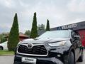 Toyota Highlander 2022 годаүшін27 500 000 тг. в Алматы – фото 3