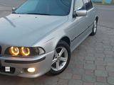 BMW 528 1998 годаfor3 800 000 тг. в Тараз