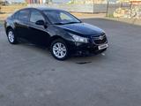 Chevrolet Cruze 2013 года за 3 800 000 тг. в Актобе – фото 2