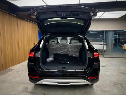 BYD Song Plus Flagship 150 DM-i 2025 года за 16 300 000 тг. в Астана – фото 24