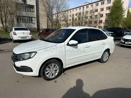 ВАЗ (Lada) Granta 2190 2019 года за 4 200 000 тг. в Астана