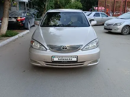 Toyota Camry 2004 года за 3 900 000 тг. в Семей