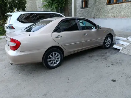 Toyota Camry 2004 года за 3 900 000 тг. в Семей – фото 3