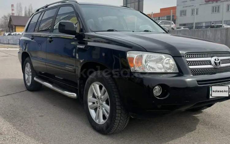 Toyota Highlander 2005 года за 7 900 000 тг. в Алматы