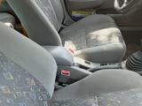 Toyota Corolla 2001 года за 500 000 тг. в Усть-Каменогорск – фото 5