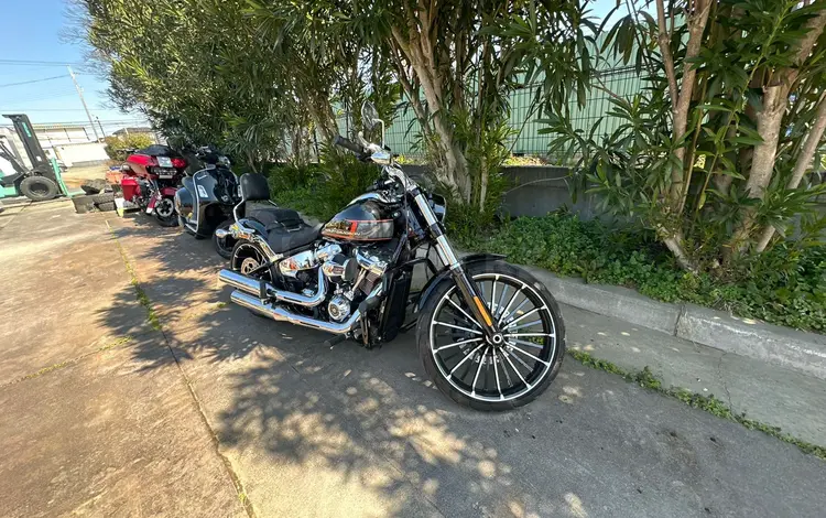 Harley-Davidson  Breakout 2023 года за 17 000 000 тг. в Алматы