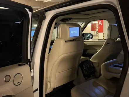 Land Rover Range Rover 2013 года за 23 500 000 тг. в Алматы – фото 9