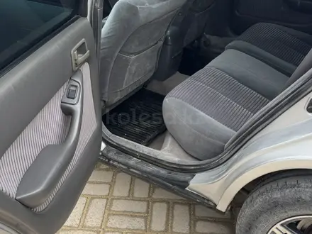 Toyota Camry 1993 года за 2 700 000 тг. в Актау – фото 18