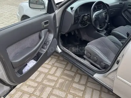 Toyota Camry 1993 года за 2 700 000 тг. в Актау – фото 21