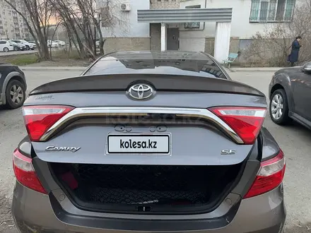 Toyota Camry 2017 года за 6 500 000 тг. в Атырау – фото 19