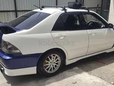 Toyota Altezza 1999 года за 4 000 000 тг. в Алматы – фото 2