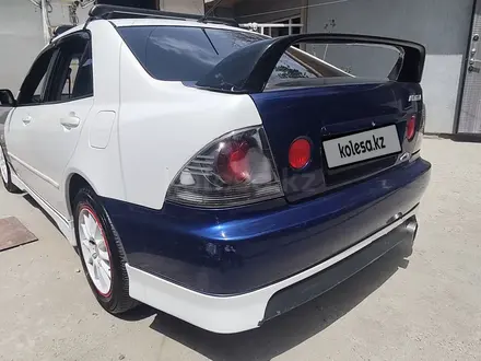 Toyota Altezza 1999 года за 4 000 000 тг. в Алматы – фото 3