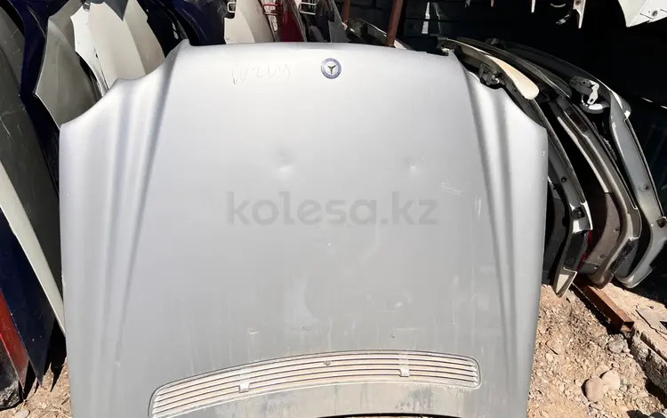 Капот Mercedes-Benz W209 за 100 000 тг. в Шымкент
