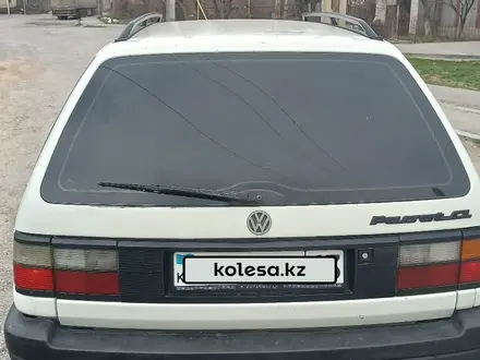 Volkswagen Passat 1992 года за 1 680 000 тг. в Шымкент – фото 9