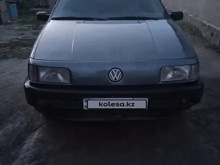 Volkswagen Passat 1990 годаүшін1 300 000 тг. в Каратау