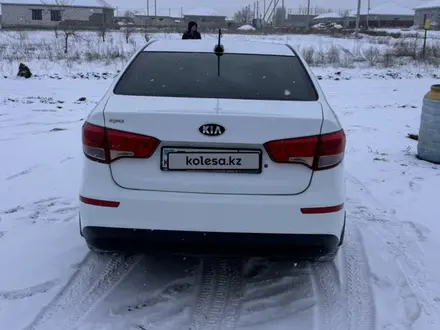 Kia Rio 2017 года за 5 900 000 тг. в Актобе – фото 7