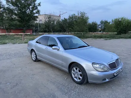 Mercedes-Benz S 320 1999 года за 3 900 000 тг. в Шымкент – фото 4