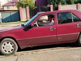 Mercedes-Benz E 200 1989 годаүшін1 200 000 тг. в Жетысай