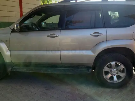 Toyota Land Cruiser Prado 2008 года за 11 000 000 тг. в Актобе – фото 3