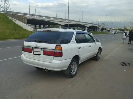 Nissan R'nessa 1997 года за 2 600 000 тг. в Алматы