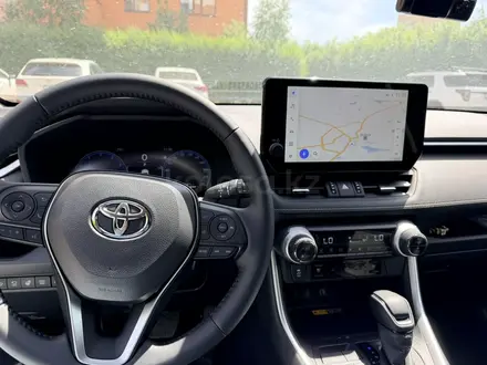 Toyota RAV4 2025 года за 24 000 000 тг. в Астана – фото 6