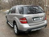Mercedes-Benz ML 350 2007 годаfor7 000 000 тг. в Усть-Каменогорск – фото 3