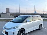 Toyota Estima 2013 года за 5 600 000 тг. в Астана