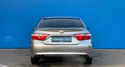 Toyota Camry 2015 годаfor10 120 000 тг. в Алматы – фото 4