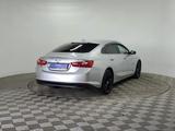 Chevrolet Malibu 2016 года за 4 960 000 тг. в Алматы – фото 5
