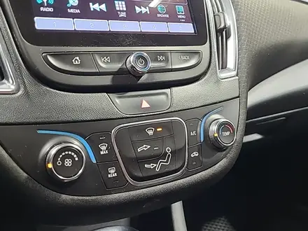 Chevrolet Malibu 2016 года за 4 960 000 тг. в Алматы – фото 19