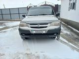 Chevrolet Niva 2012 годаfor2 600 000 тг. в Аральск – фото 3