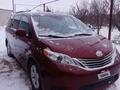 Toyota Sienna 2014 годаfor12 000 000 тг. в Актобе – фото 3