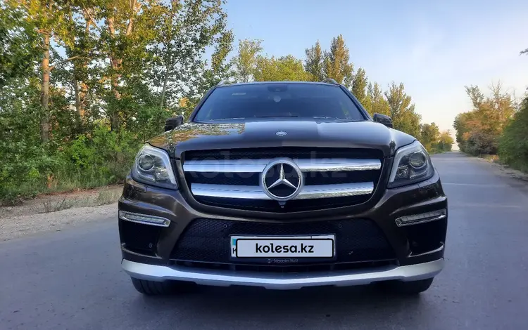 Mercedes-Benz GL 400 2015 годаfor21 000 000 тг. в Караганда