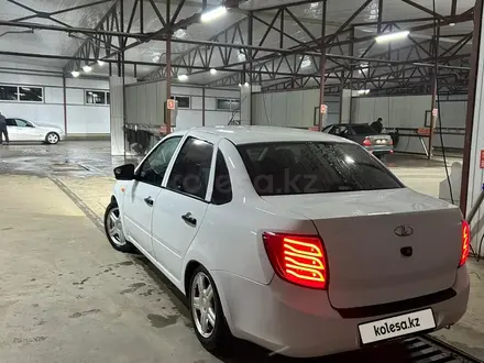 ВАЗ (Lada) Granta 2190 2015 года за 3 100 000 тг. в Астана – фото 3