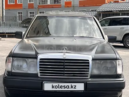Mercedes-Benz E 230 1992 года за 1 650 000 тг. в Шымкент – фото 10