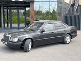 Mercedes-Benz E 230 1992 года за 1 650 000 тг. в Шымкент