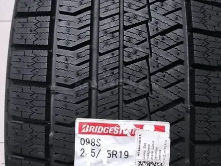 BRIDGESTONE Blizzak ICE 255/55 R19 за 120 000 тг. в Алматы