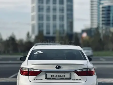 Lexus ES 300h 2014 года за 12 500 000 тг. в Астана – фото 6