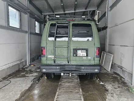 Ford  econoline 2010 года за 43 500 000 тг. в Алматы – фото 23