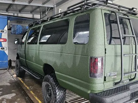 Ford  econoline 2010 года за 43 500 000 тг. в Алматы – фото 25
