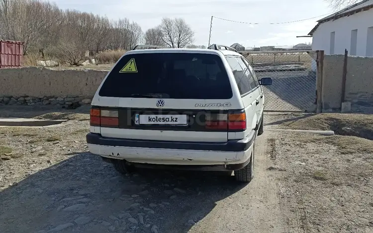 Volkswagen Passat 1993 года за 1 600 000 тг. в Шолаккорган