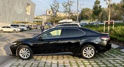 Toyota Camry 2023 годаүшін15 500 000 тг. в Алматы – фото 5
