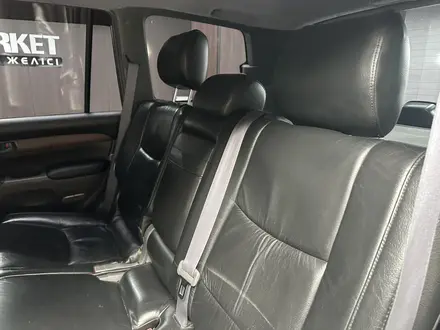 Toyota Land Cruiser Prado 2006 года за 8 500 000 тг. в Актобе – фото 10