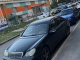 Mercedes-Benz C 180 2002 года за 2 500 000 тг. в Астана