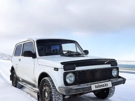 ВАЗ (Lada) Lada 2121 2000 года за 1 500 000 тг. в Алтай – фото 4