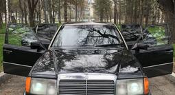 Mercedes-Benz E 320 1993 года за 2 300 000 тг. в Алматы – фото 5