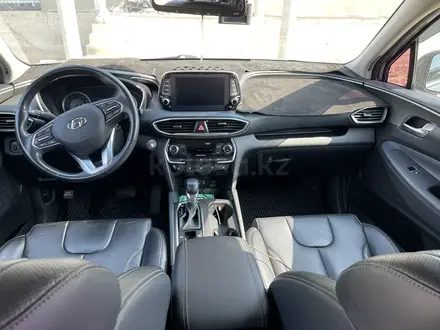 Hyundai Santa Fe 2019 года за 14 300 000 тг. в Туркестан – фото 6